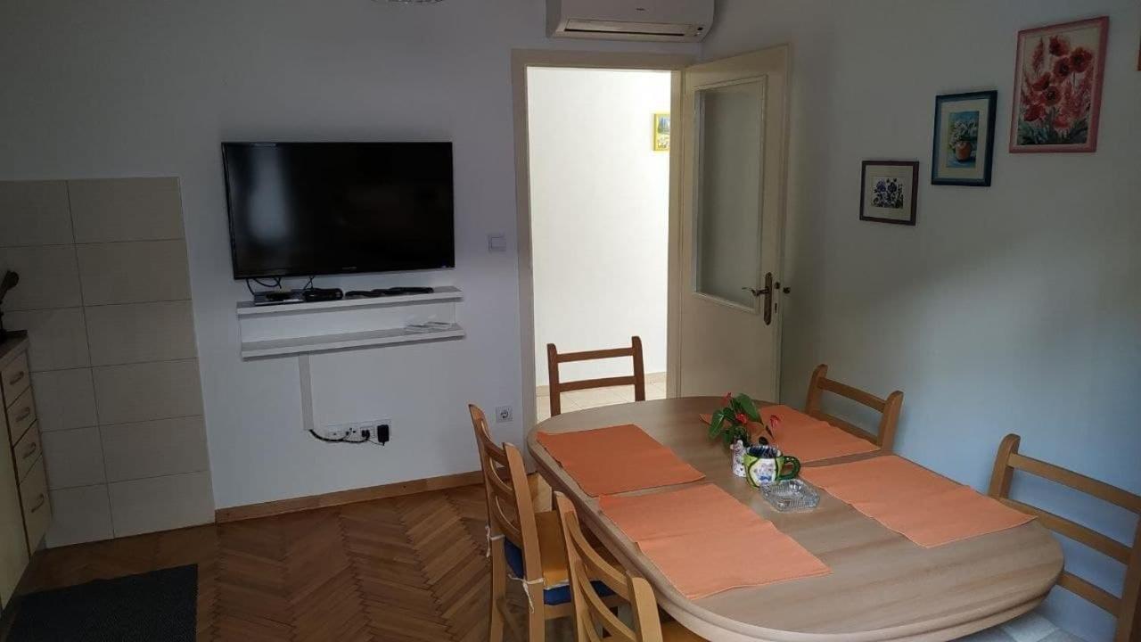 Apartment Kate Omiš Eksteriør billede